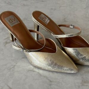 DV by Dolce Vita Metallic Gold Pointed Toe Slingback Mules NWOT